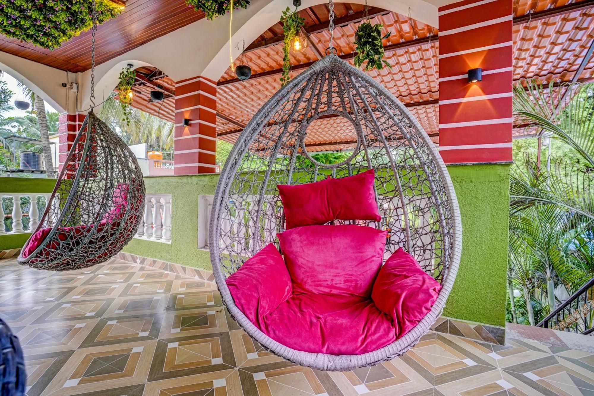 Collection O Palm Springs Beach Resort Mumbai Exterior foto